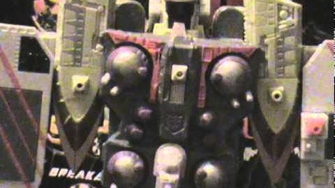 Transformers: The Autobots vs Tidal wave (stop motion).