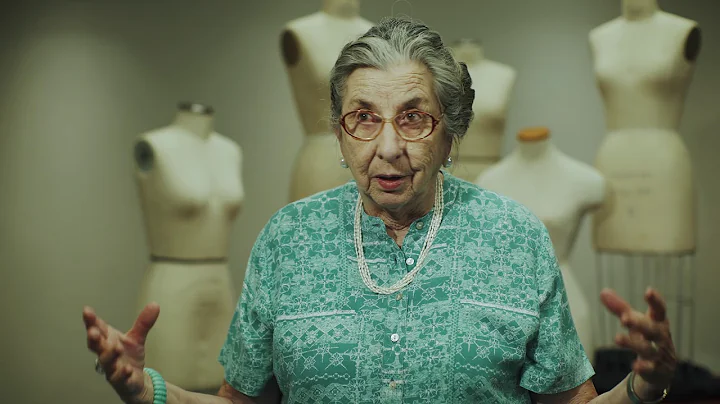June Burns Bove', Mounting Costume