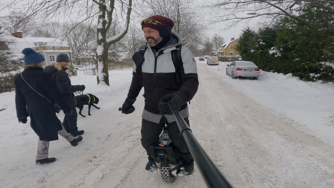 Walk and Talk on a Squeaking Lynx - link to uncut version in description