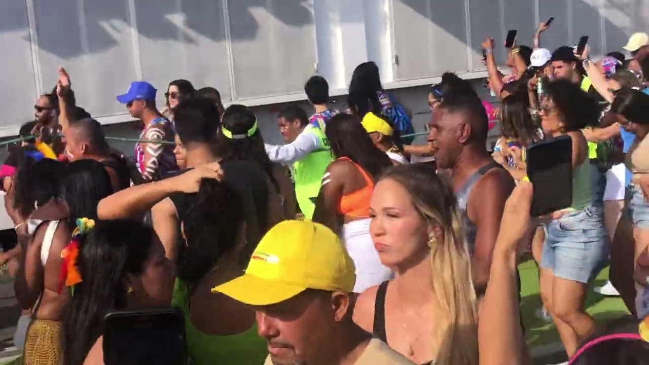 Timbalada no Bloco Caveira ame Maceió Alagoas em 2025