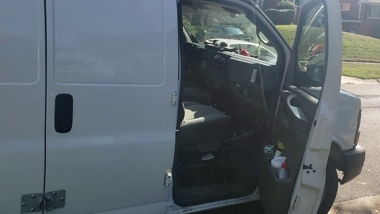 Chevy Express camshaft position sensor - YouTube
