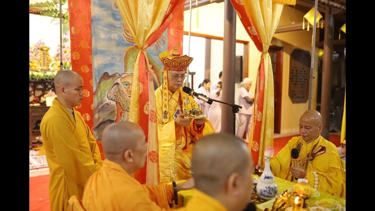 Lễ Chung thất trai tuần Thượng toạ Thích Tâm Quảng, Trú trì chùa Thanh Vân - Huế (Phần 4)