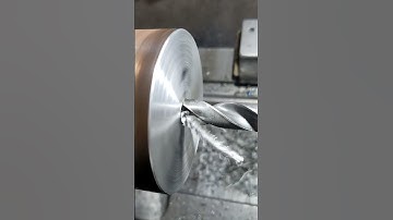 ASMR Lathe Cutting: Perfectly Smooth Precision Work with Calming, Satisfying Sounds of Metal Shaping