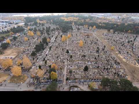 Cmentarz przy ulicy Wiślanej w Bydgoszczy - 1 listopada 2018 roku