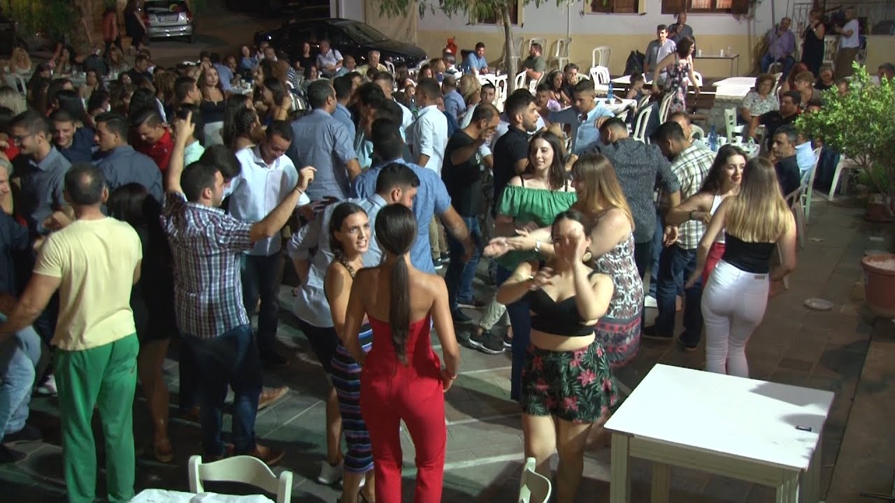 1)Χίος πανηγύρι στον Άγιο Γιώργη με την ορχήστρα Φλωράδη-ΣτρουμπάκηGreek dances festival ChiosGreece