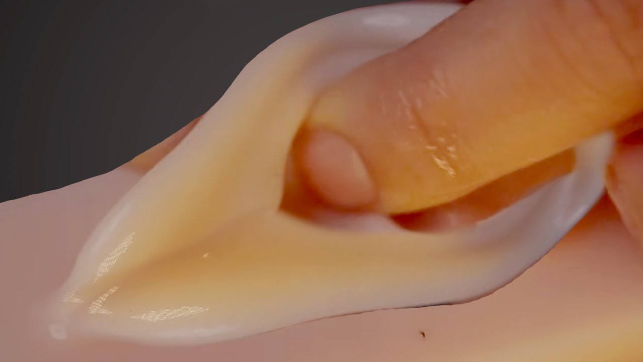 Amazing idea to make flower vase from used Plastic Cups