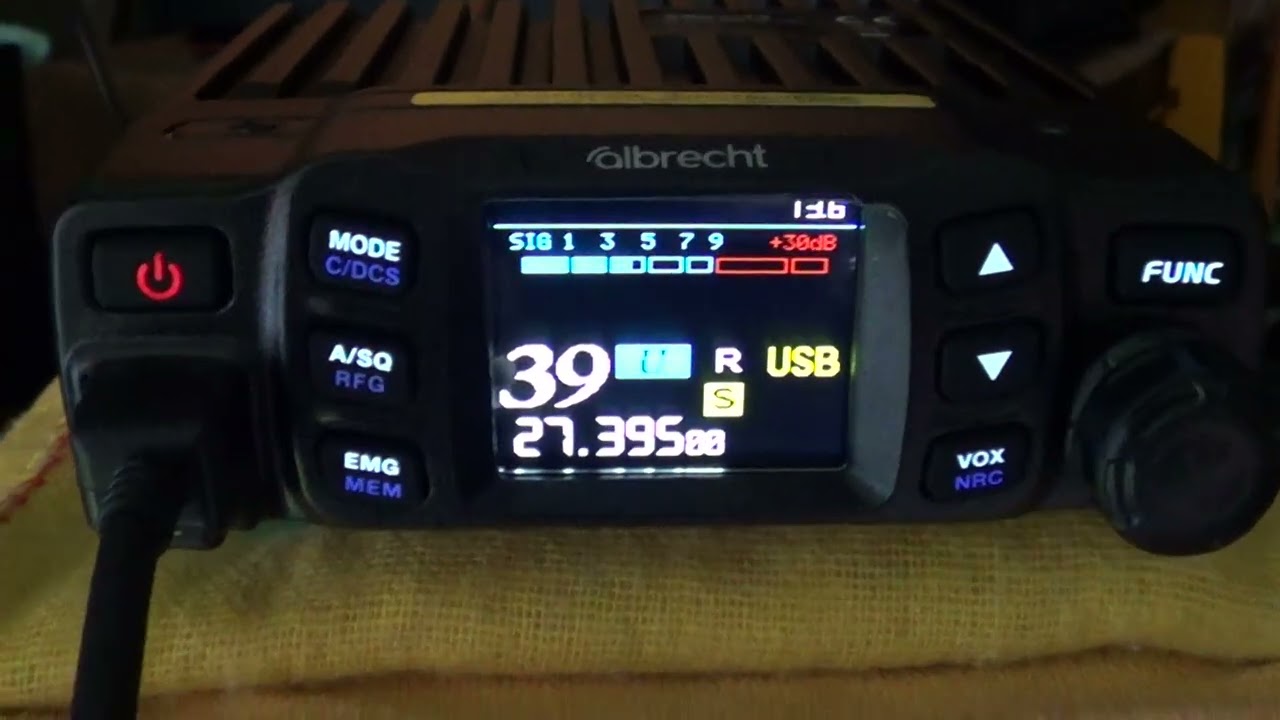 ПЕРВЫЙ КОНТАКТ: Мини-радиостанция Albrecht AE 5900 SSB CB (08.02.2026)