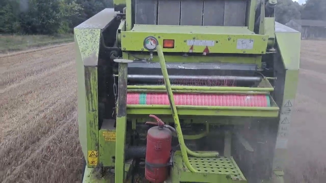 Montaż siadki rolniczej do Claas  Variant