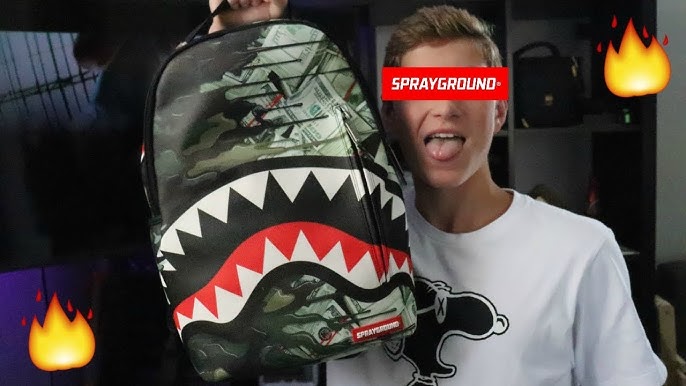 SPRAYGROUND SIDE-SHARK IN PARIS BACKPACK  Unboxing+Review (Louis Vuitton X  BAPE Inspired) 