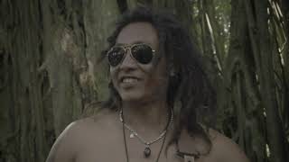 Download Lagu MERAH PUTIH Bendera Tiyange ( Klip Lagu Bali )  Vokal : Buda UYE Cipt : Gus Buda MP3