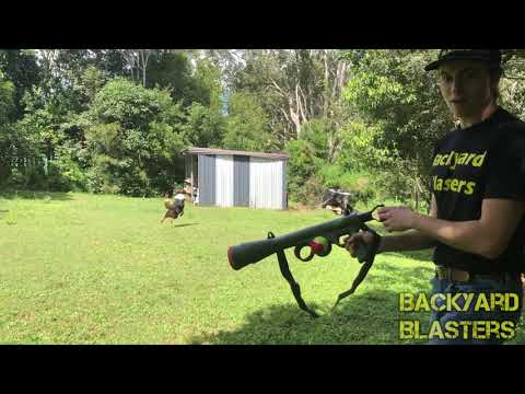 the-bazook-9-tennis-ball-launcher-gun-for-pet-dog