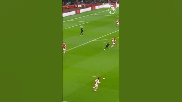 Football player identification using yolov5