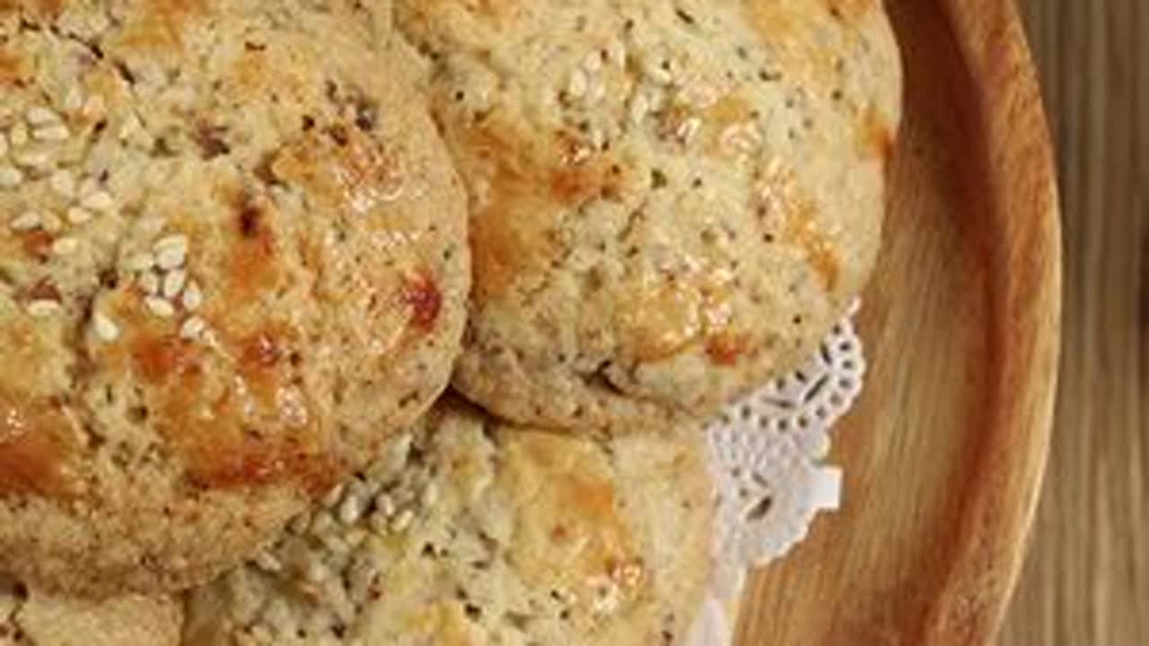 这才是正宗的核桃酥做法，酥脆可口超好吃 #核桃酥