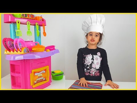 Video: Kızlar Oyunu Için Yemek Nasıl Pişirilir