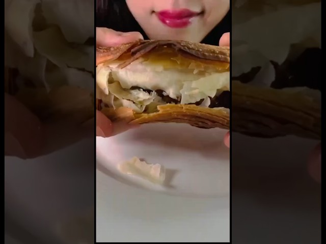 Mukbang ASMR #chinese #roujiamo #eatsounds #asmreating