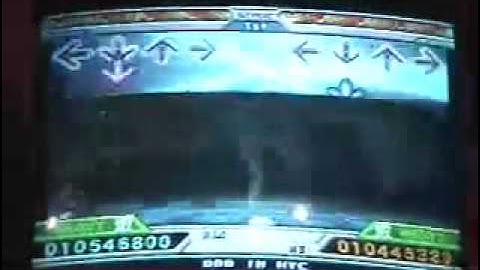 DDR: Digital Life 2004 Tournament: Chris Fyre vs. Awe - Lamour et la Liberte