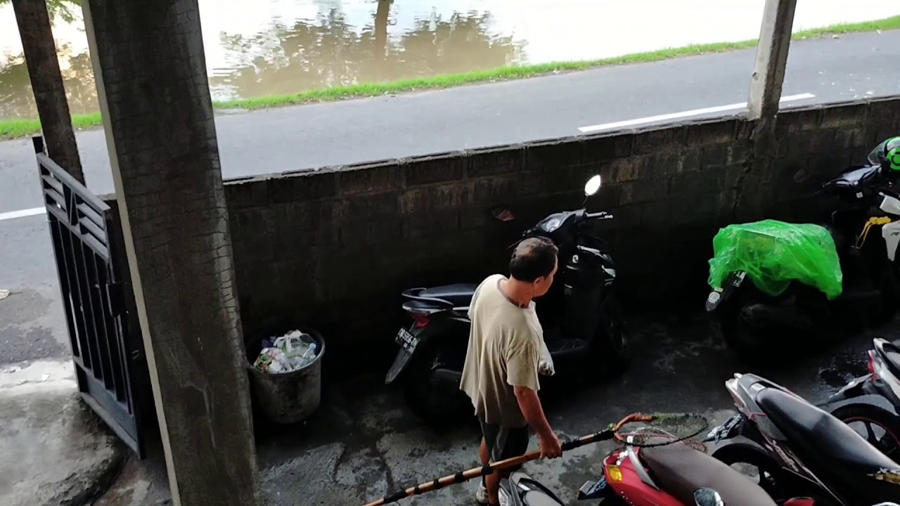 Air Sungai Taman Pancing Naik