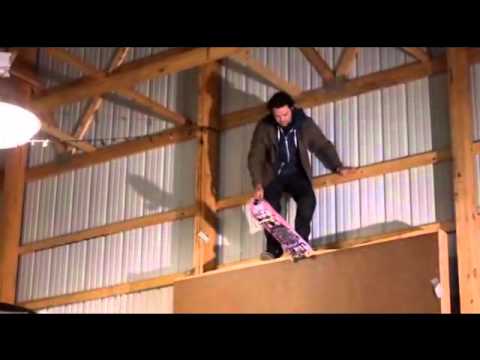 jackass 3,5   drywall drop in