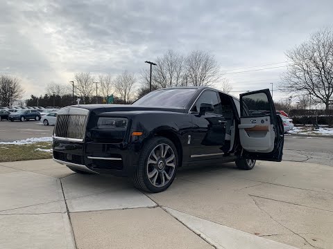 rolls-royce-cullinan-review