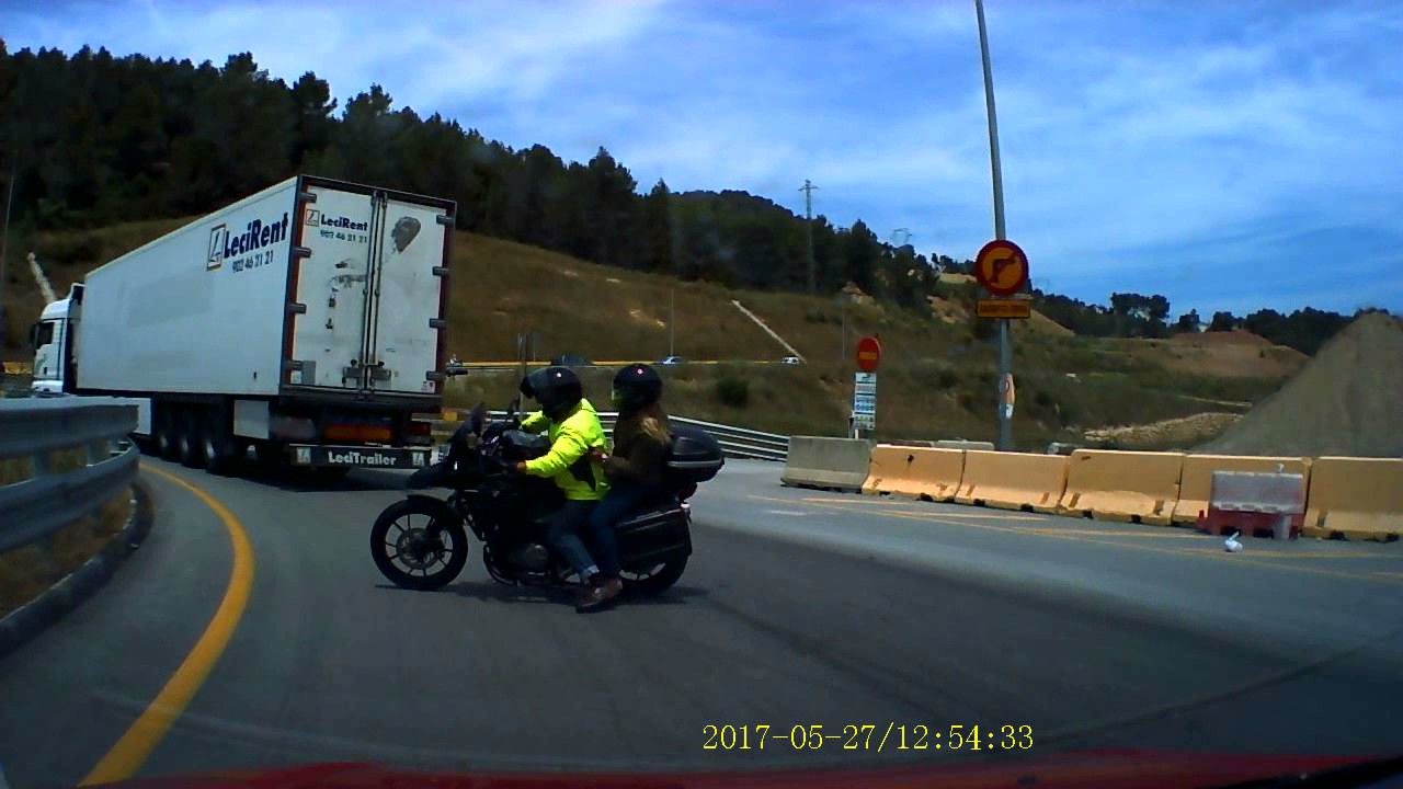 camera iphone 8 plus apk motoaccidente 28.5.16 REC00870