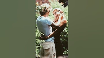 The way They are LOOKING EACH OTHER....😍✨