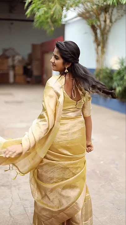 South Indian serial actress Maneesha Mahesh new photoshoot video #maneeshamahesh #meneesha