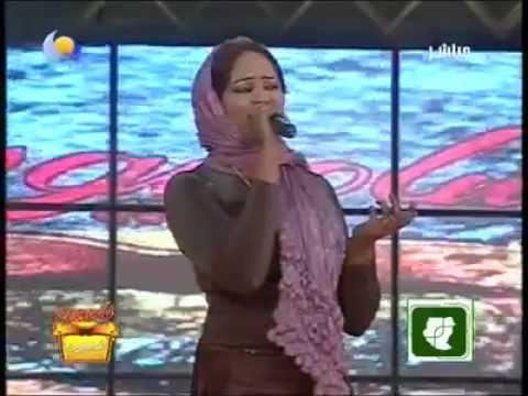 كيف لا اعشق جمالك 