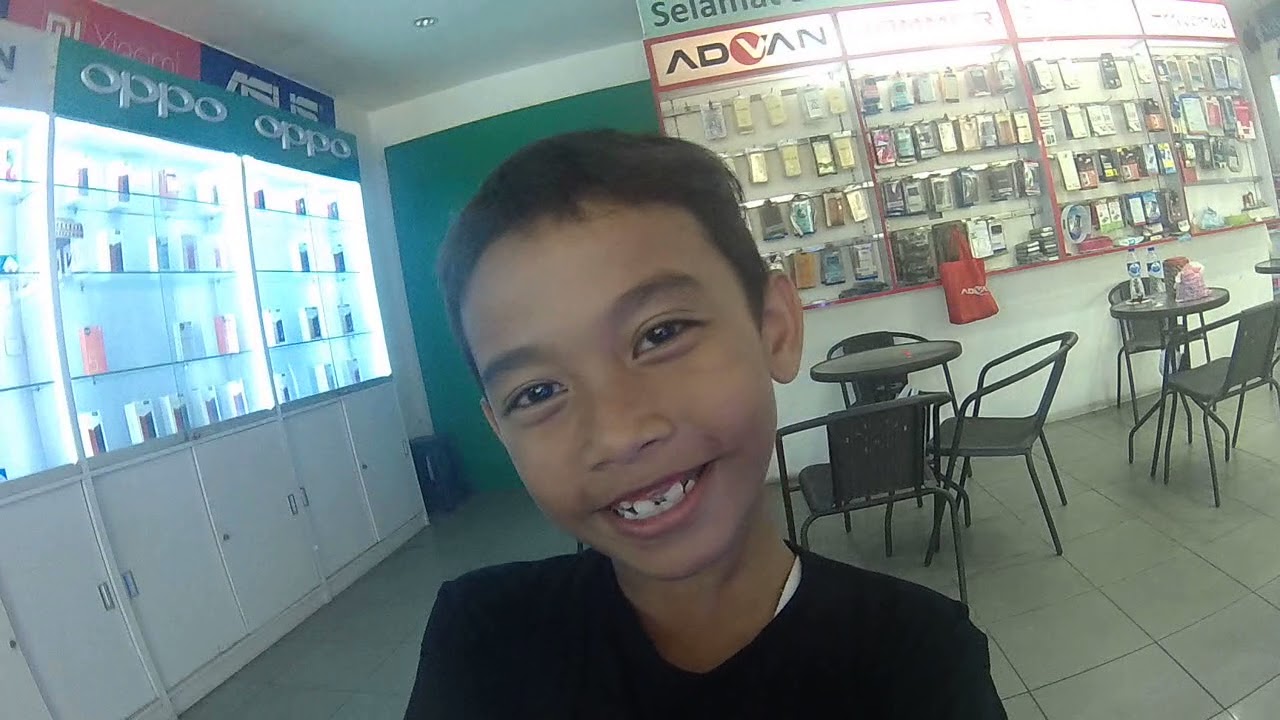 Cara memperkenalkan diri lewat Adik Azriel umur 8tahun YouTube