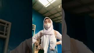 Anak SMA Joget Trend TikTok Tt Gede😳 #smartgadgets #shorth #youtubeshorts