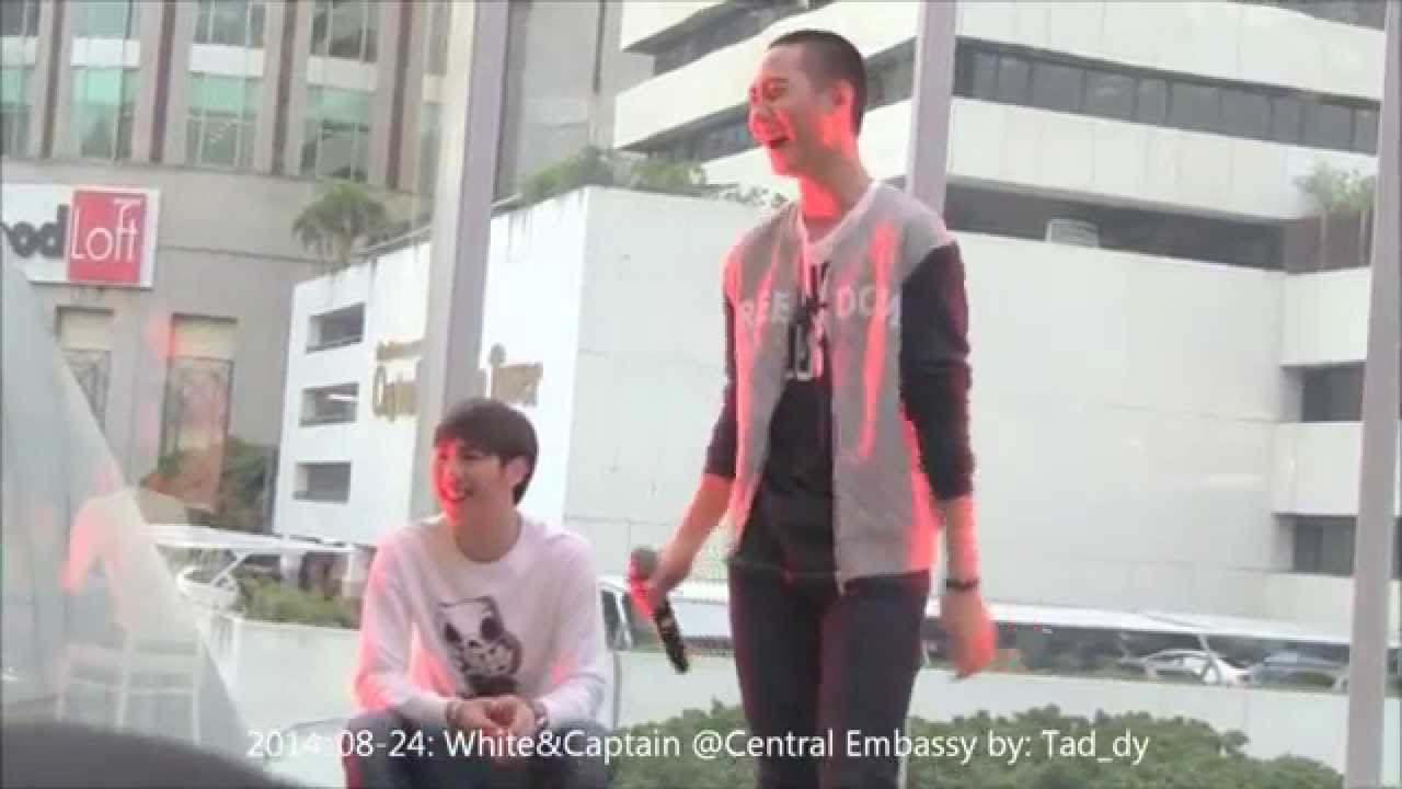 2014-08-24: White&Captain @Central Embassy ขอร้อง (2)