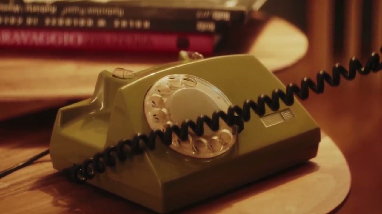 El Ascenso y Caída de la Telefonía Fija