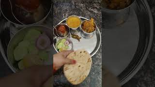 har har Mahadev dosto.....apni rasoi m aaj ka lunch#delicious