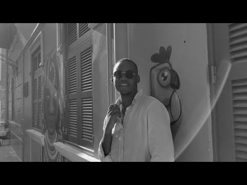 Uzziee - Uma chance (feat. Chelmir)
