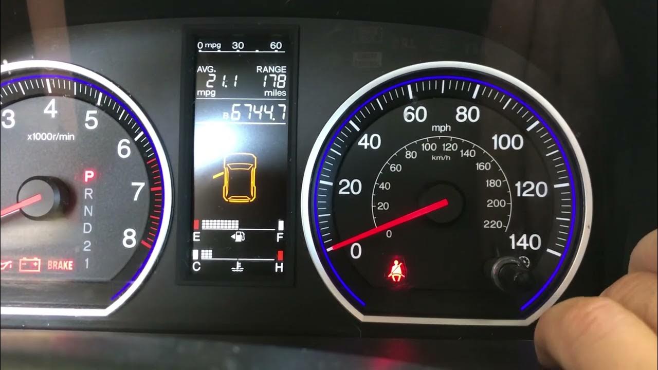 Reset yellow oil wrench dash light on 2008 HONDA CRV LX - YouTube