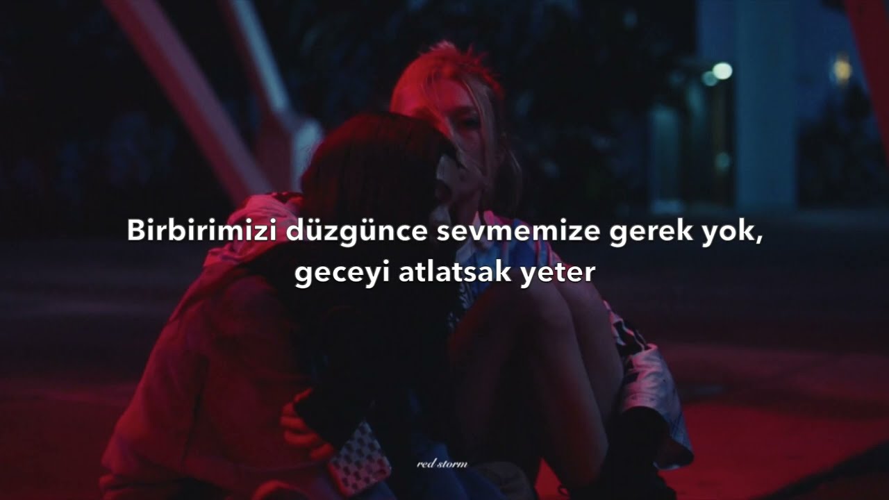 Assista a Joji - Mr. Hollywood (Türkçe Çeviri) no YouTube Assista a Joji - Mr. Hollywood (Türkçe Çeviri) no YouTube