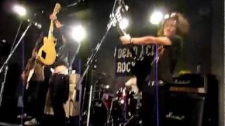 The Ninglers_Jack Sanatorium_20110903