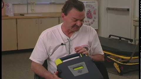 Heart Defibrillator for professional responders - Cardiac Science Powerheart AED G3 Pro