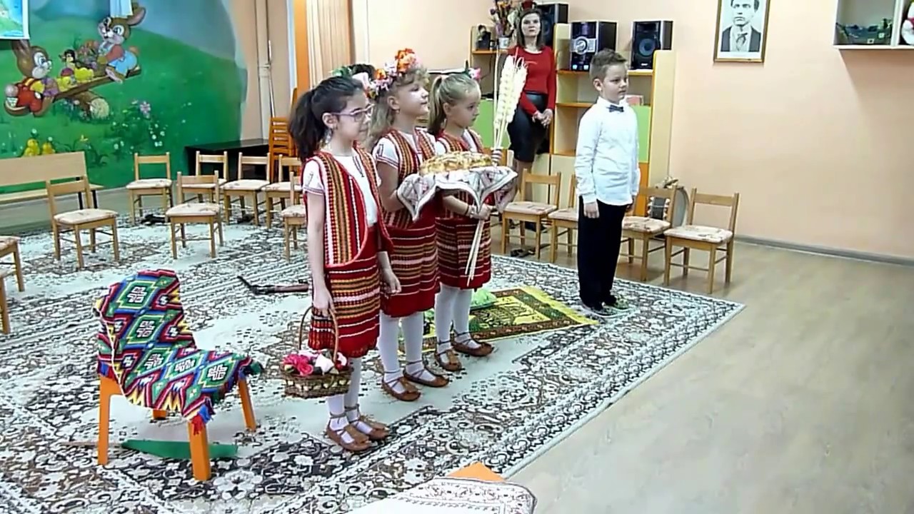 ДГ 76 - тържество по случай 3 Март (IVa Пепеляшка)