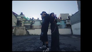 Download lagu Nicole Horts & Neto Peña - Me Escojo A Mí (Video Oficial)