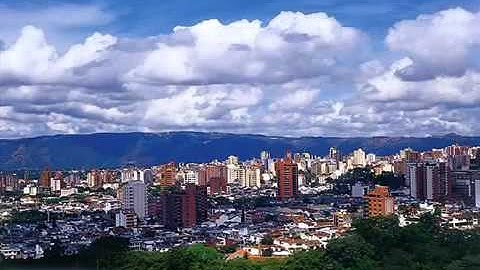 LOS  VISCONTI   PAISAJE COLOMBIANO