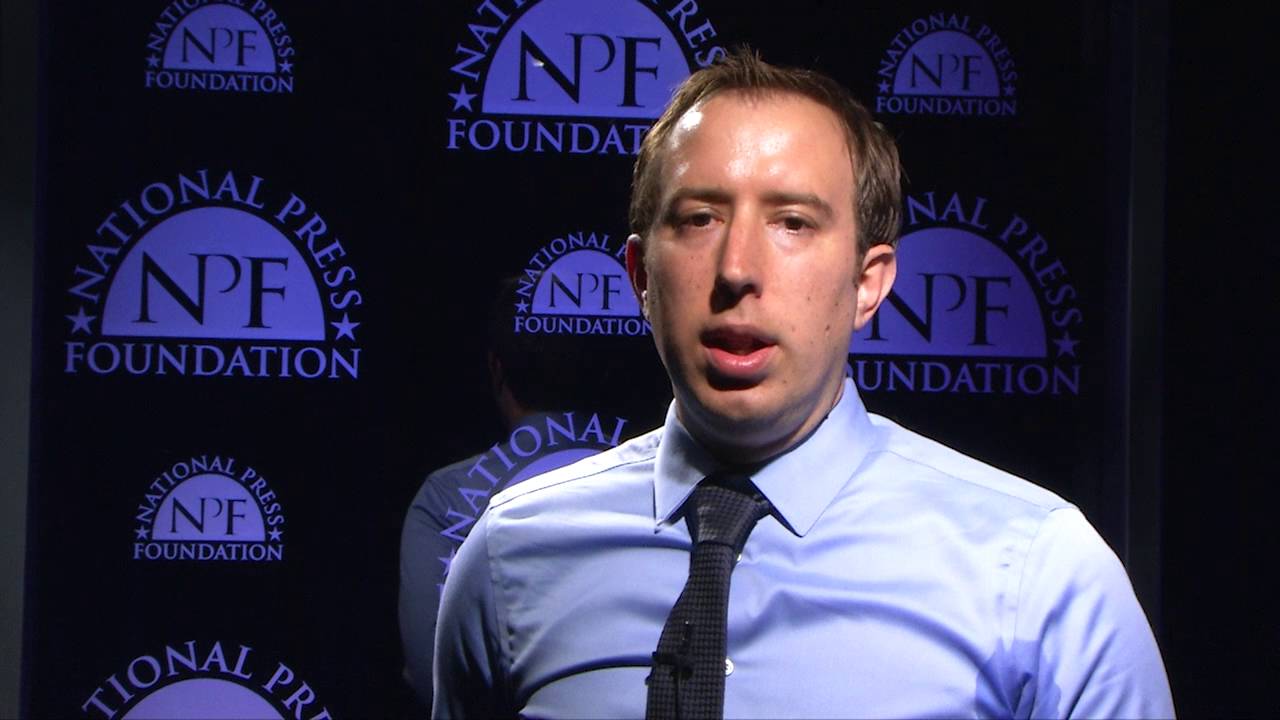 Advances in treatment of mental health by smartphone apps