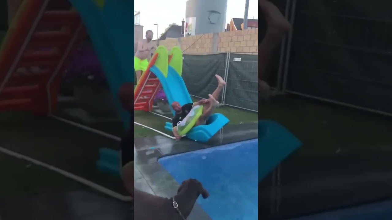 Plastic Slide Breaks 🛝