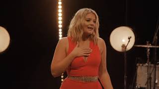 Lauren Alaina - Bar Back (Live at Waffle House Tunie Awards)