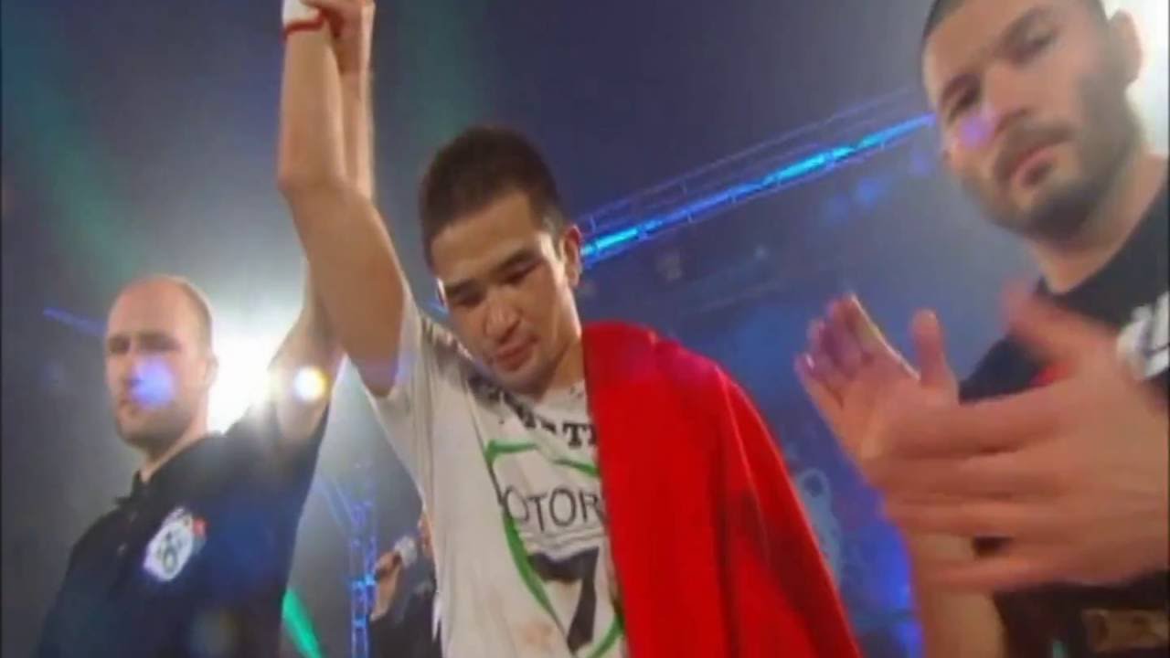 Нарезка боя: Колотыгин Денис (Комбат, Россия) - Дастан Шаршеев (Бишкек, Кыргызстан)