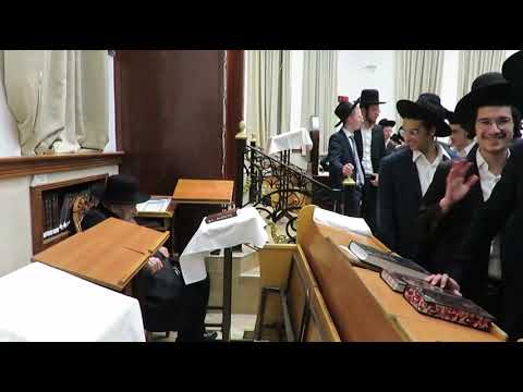 מעמד צאתכם לשלום בישיבת סלבודקה לרשכבה''ג מרן ראש הישיבה הגר"ד לנדו לרגל מסעו להקמת 'קרן עולם התורה'