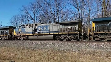 No Railroad Crossing, K5HL Horn Stuck on - CSX Intermodal I017 - YN2 AC4400CW #387
