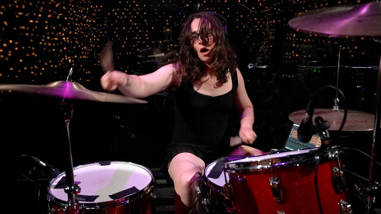 Sunflower Bean - Nothing Romantic (Live on KEXP)