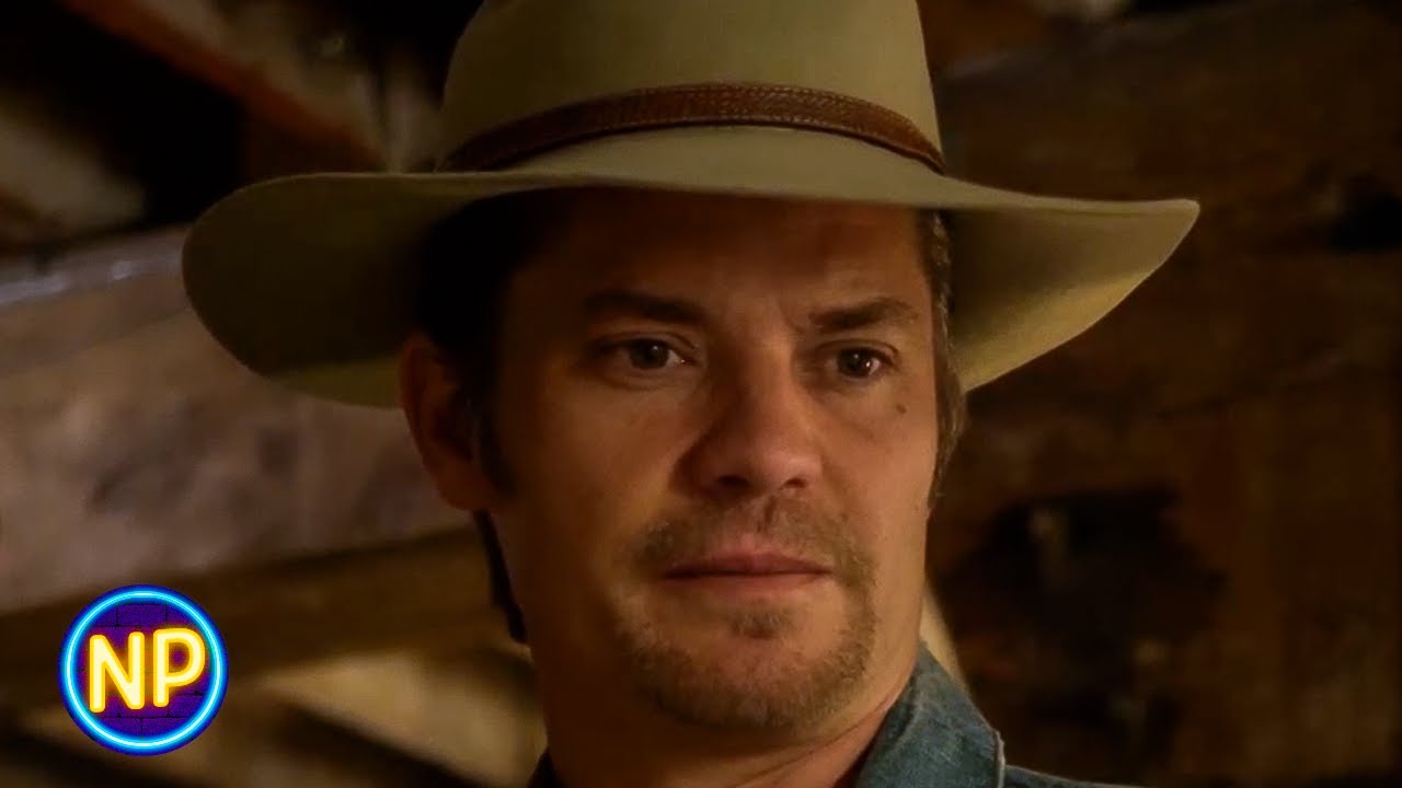 ⁣Raylan Loses a Hacker | Justified Season 5 Episode 7 | Now Playing