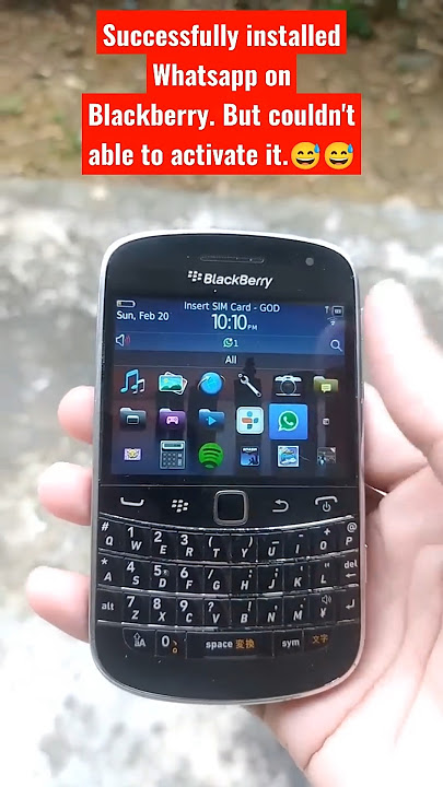 Whatsapp on Old BlackBerry??😅😅😅