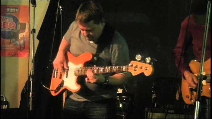 Tyrone Hodges, Jim Finn's muso night@ The Bald Fac...